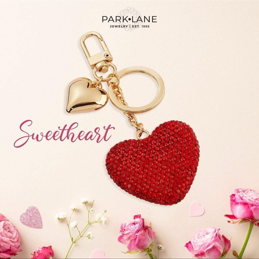 NEW PARK LANE “SWEETHEART” PURSE CHAIN BNIB!!! Red Heart Crystal Keychain - Picture 2 of 8